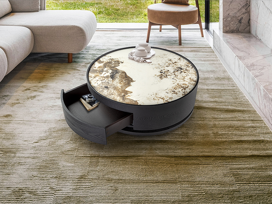 Mesa de centro giratoria IZA negra con tapa porcelánica efecto mármol.